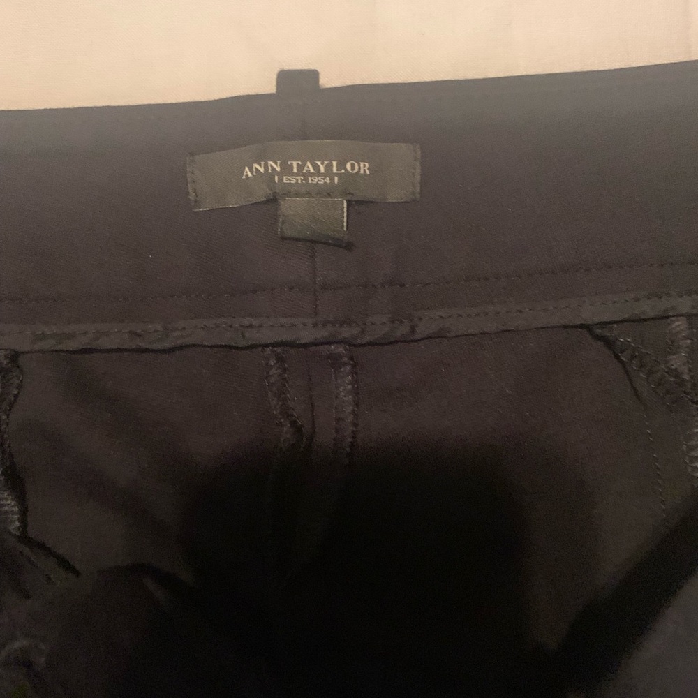 Ann Taylor back ankle zipper stretch pants - Picture 2 of 5